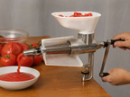 Masina  Rosii ,separator seminte , duraluminiu, surub reglare nivel stoarcere + Cutit pentru legume, cu teaca de plastic
